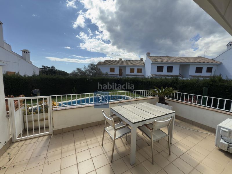 Foto e22b8bfe-a70a-4478-92f6-ffe354d57545. Casa adossada amb calefacció aparcament piscina a S´Agaró
