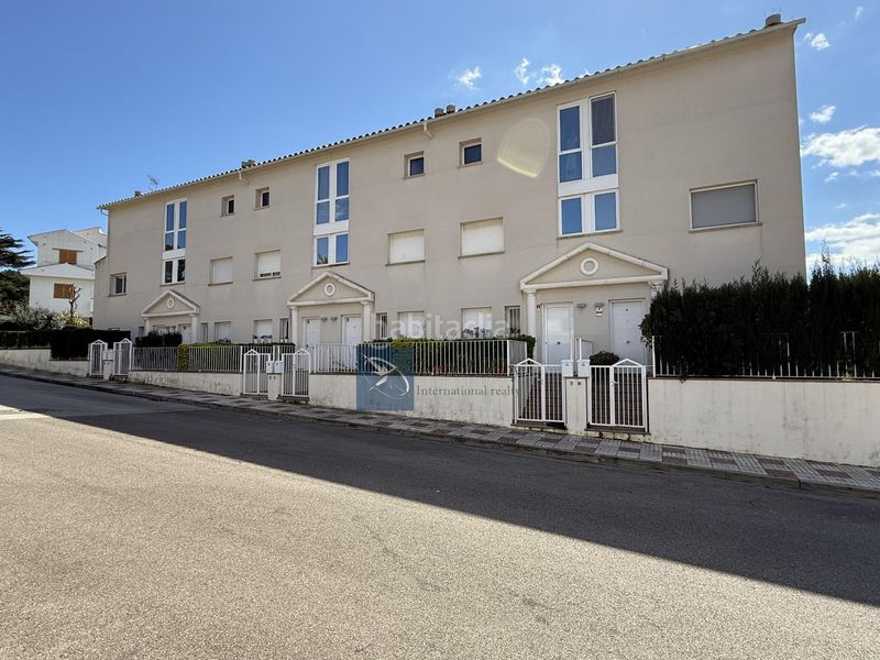 Foto f2257152-96ac-4fa3-bc09-0d720b93c76a. Casa adossada amb calefacció aparcament piscina a S´Agaró
