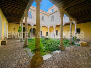Maison à Plaza Mayor - San Agustín. Casa palacio de los lama
