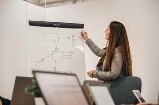 Lloguer Oficina en Al-9029 17. Alquiler de salas de reuniones para 8  12 pax por horas en roqu