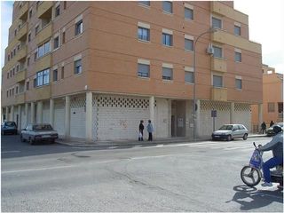 Geschäftsraum  Avenida de la aduana