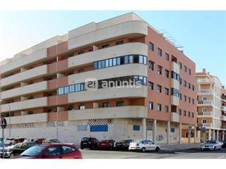 Local Comercial en Avenida Reino de España