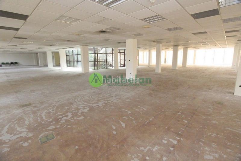 Foto 098489ac-87ba-4081-8e9f-82acf5c05ef7. Location bureau avec chauffage parking dans Marazuela-El Torreón Rozas de Madrid (Las)