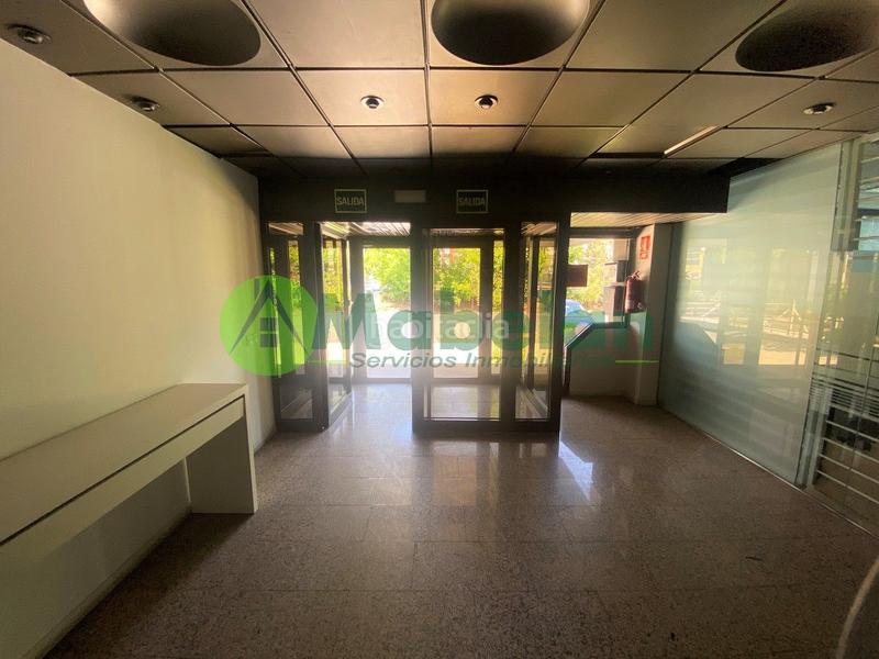 Foto b5a8a461-1956-4ce9-b198-bac54d48c0d4. Location bureau avec chauffage parking dans Marazuela-El Torreón Rozas de Madrid (Las)