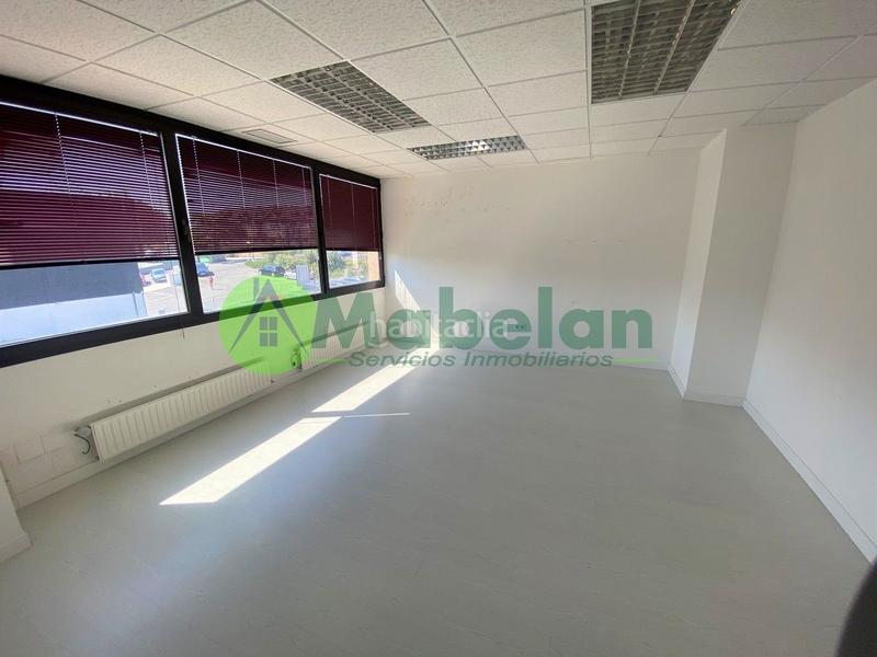 Foto dd961ea6-9442-49e2-8a4c-fb9d3f8e3d75. Location bureau avec chauffage parking dans Marazuela-El Torreón Rozas de Madrid (Las)