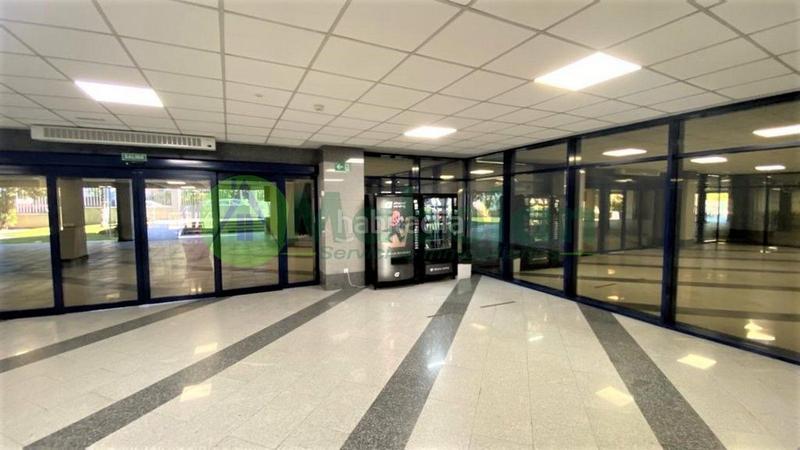 Foto eec2dac3-386a-48e3-a407-567c41236a63. Miete büro in Pinar de las Rozas Rozas de Madrid (Las)