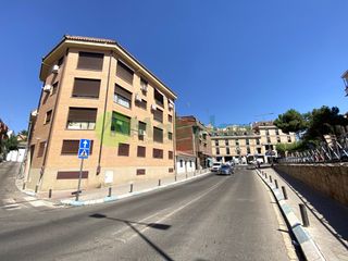 Miete Etagenwohnung in Auditorio. Las rozas, junto al auditorio, totalmente reformado, piso en la