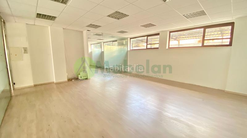 Foto d57b4df1-49e4-4442-87c1-9773ba35f5c9. Rent office space with heating in Las Matas-Peñascales Rozas de Madrid (Las)