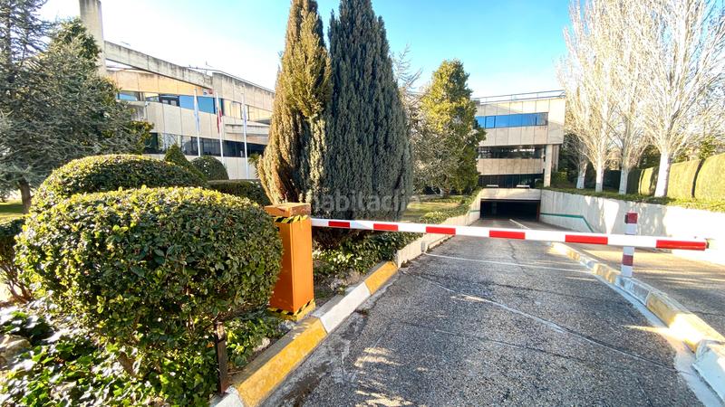Foto 6fdfd98e-411b-47db-89de-2df6bfa5171e. Miete büro mit parking in El Pinar-Punta Galea Rozas de Madrid (Las)