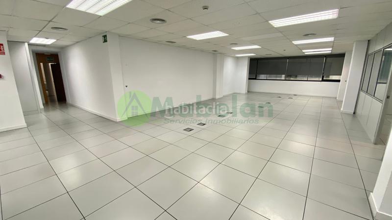 Foto 1fc7fdb5-d766-47f2-aa8a-ce21f4f440a2. Rent office space with parking in El Pinar-Punta Galea Rozas de Madrid (Las)