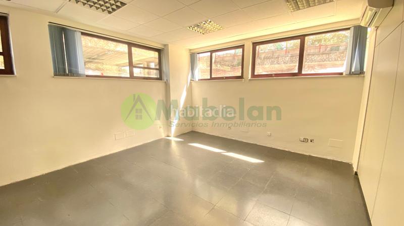 Foto b84c972c-d030-4bd3-82f6-752b95c966a9. Location bureau dans Las Matas-Peñascales Rozas de Madrid (Las)