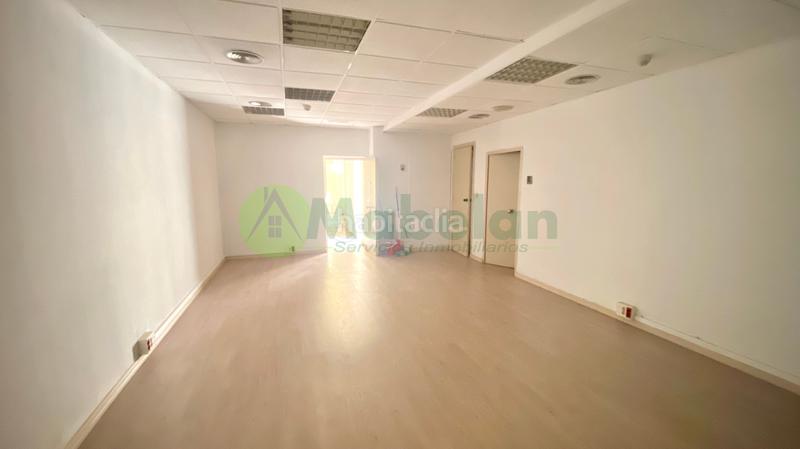 Foto c3b64c55-3f02-4098-89c8-2a1fd68c35c7. Location bureau dans Las Matas-Peñascales Rozas de Madrid (Las)