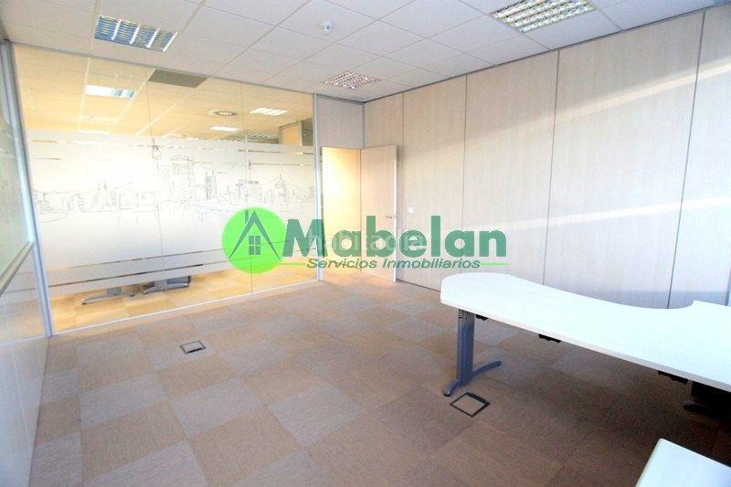 Foto 44ece02a-019b-4a41-aa4c-c5da23518a71. Affitto ufficio con riscaldamento in Parque Empresarial Rozas de Madrid (Las)