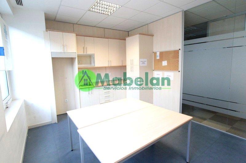 Foto 9b158217-aca8-4bf0-b3ad-ea96850034de. Affitto ufficio con riscaldamento in Parque Empresarial Rozas de Madrid (Las)