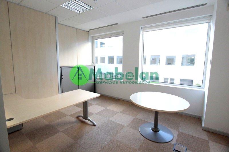 Foto f4d5b9bc-3b4b-4316-a82a-8742de82c68e. Affitto ufficio con riscaldamento in Parque Empresarial Rozas de Madrid (Las)
