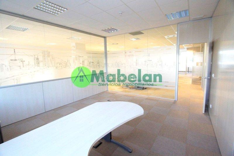 Foto 18af3483-66aa-4889-bf99-88bd16e8a710. Lloguer oficina amb calefacció a Parque Empresarial Rozas de Madrid (Las)