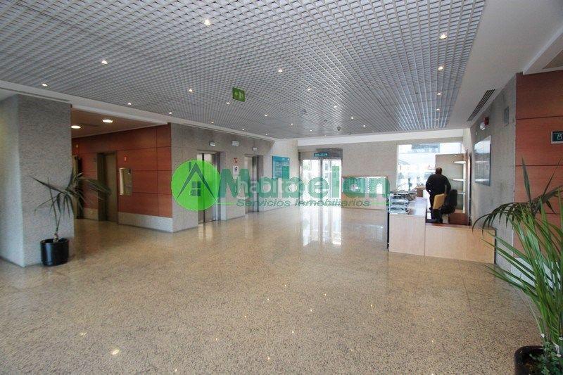 Foto 41013f21-2a71-4915-b909-f1a65a2552eb. Lloguer oficina amb calefacció a Parque Empresarial Rozas de Madrid (Las)