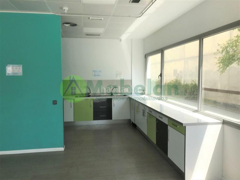 Foto 1f6d62f1-0cec-4f51-8b9f-f46f3b4b957e. Alquiler oficina las rozas, Europolis. oficina diáfana de 1.920m2 construidos, ascensor en Rozas de Madrid (Las)