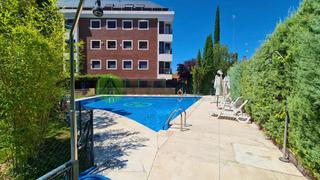 Location Appartement  Avenida del doctor toledo. Ref. 5286.las rozas-centro, próximo a estación renfe, amplio pis