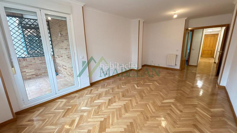Foto 9004ba3e-7b6a-4625-95c1-44eb5d4a61ba. Appartamento con riscaldamento piscina in Golf-El Carralero Majadahonda