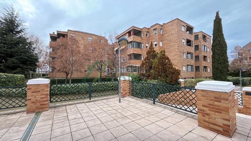 Foto 9da2ed00-e976-4fd7-a87f-1049613261e3. Appartamento con riscaldamento piscina in Golf-El Carralero Majadahonda