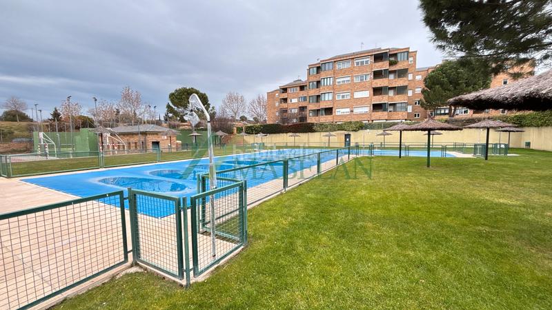 Foto a0a65b7f-3eea-49b5-8396-90eff58a609d. Appartamento con riscaldamento piscina in Golf-El Carralero Majadahonda
