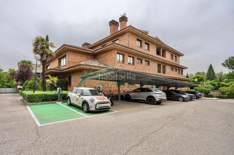 Foto b2b530e3-4666-4199-b4d3-f3759e164270. Alquiler oficina en La Florida - El Plantío Madrid