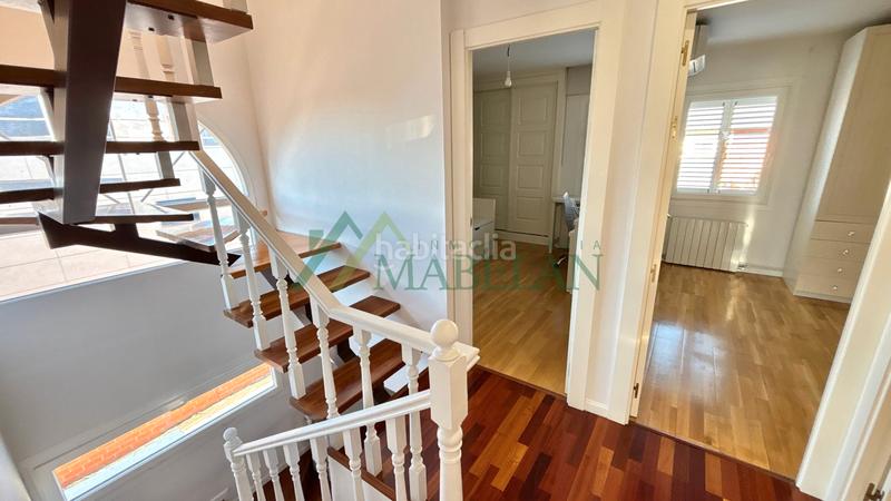 Foto ae83d593-ba42-4f30-ad72-ea732f2a4199. Casa adossada amb xemeneia calefacció aparcament piscina a Rozas de Madrid (Las)