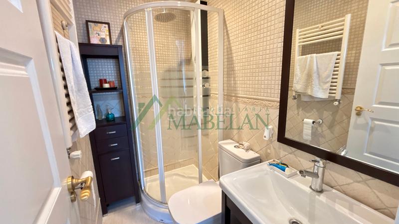 Foto f338f150-63df-4e98-b040-6a42f30b4151. Casa adossada amb xemeneia calefacció aparcament piscina a Rozas de Madrid (Las)