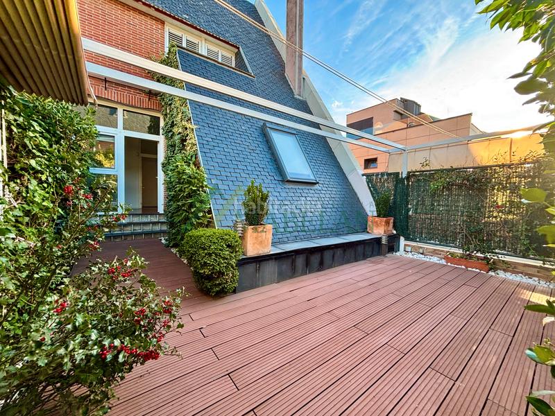 Foto a672b4fe-d9dc-4757-9a02-bd50684282cb. Semi detached house with fireplace heating parking pool in Rozas de Madrid (Las)