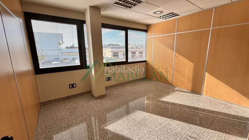 Foto da8952a4-c4b8-4fbe-9f30-e2fa419cb588. Location bureau avec chauffage dans El Pinar-Punta Galea Rozas de Madrid (Las)