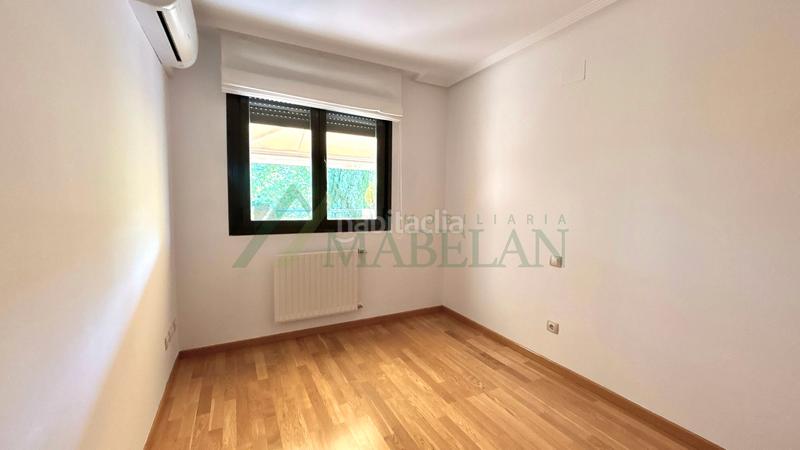 Foto 0ff3f222-fc4e-47f0-bdaa-a8476aa19a01. Rent flat with heating pool in El Cantizal Rozas de Madrid (Las)
