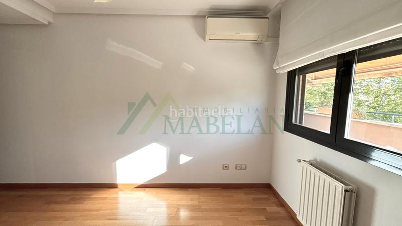 Foto 59272ad7-7da0-4a0c-a4ad-aa6ebb476e12. Rent flat with heating pool in El Cantizal Rozas de Madrid (Las)