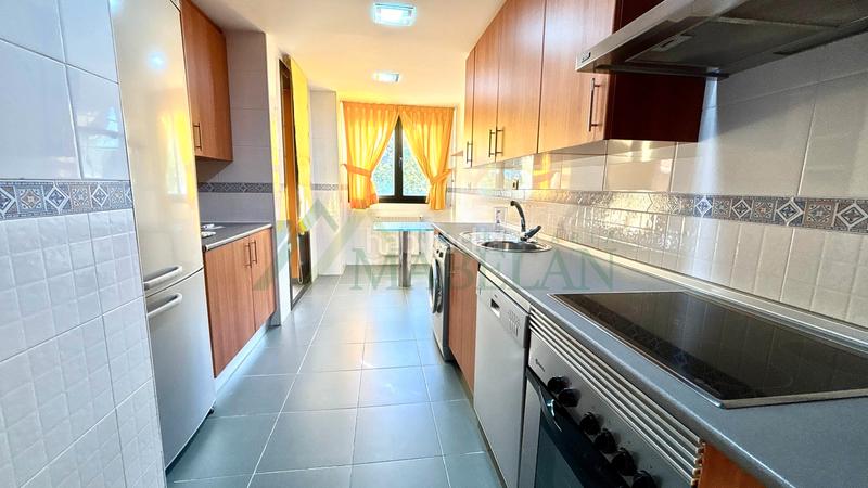 Foto aeb8b81c-1f99-4bef-9e22-66e37050cc11. Rent flat with heating pool in El Cantizal Rozas de Madrid (Las)