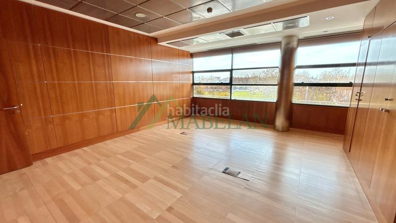 Foto 21fa7f7e-1fa8-4a89-85e7-aed3f77190c6. Rent office space with heating in El Pinar-Punta Galea Rozas de Madrid (Las)