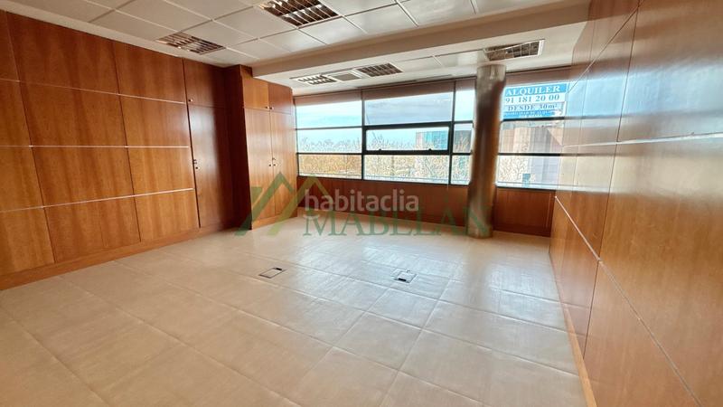 Foto 87241a14-3018-44c5-a12b-ab10d54eea54. Rent office space with heating in El Pinar-Punta Galea Rozas de Madrid (Las)