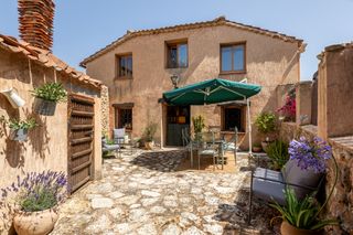 Rent Country house  Calle caz. Segovia, preciosa casa rural 220m2, 3 dormitorios, se alquila po