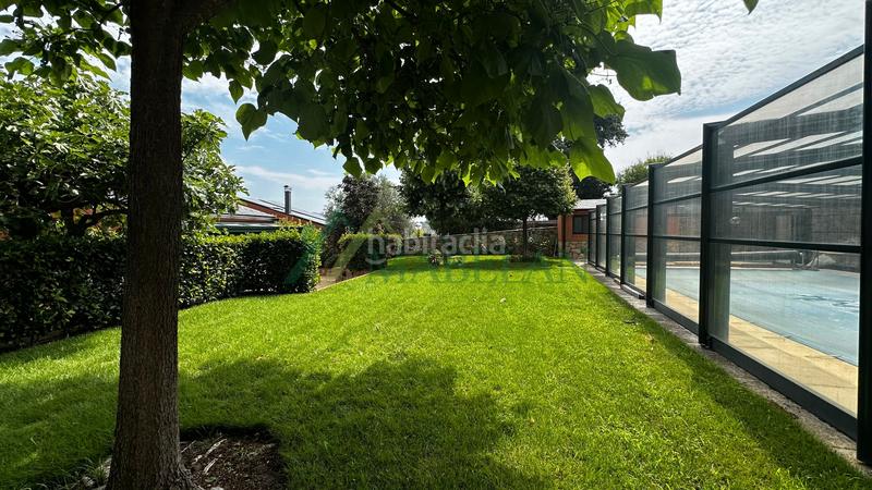 Foto c3f35e38-6002-4f68-937b-44a74beb199b. Chalet  independiente con altas calidades y excelente ubicación, estilo técnico y detallado para compradores exigentes. en Galapagar