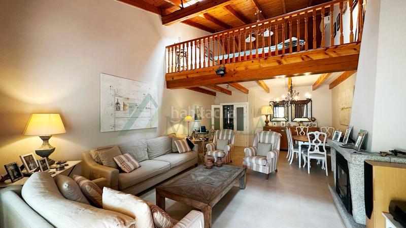 Foto db0161e1-4425-461f-ab04-11ab62a0e155. Chalet  independiente con altas calidades y excelente ubicación, estilo técnico y detallado para compradores exigentes. en Galapagar