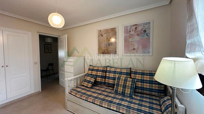 Foto fdb1addb-aade-46d2-a8f3-8d2b39662e2e. Chalet  independiente con altas calidades y excelente ubicación, estilo técnico y detallado para compradores exigentes. en Galapagar