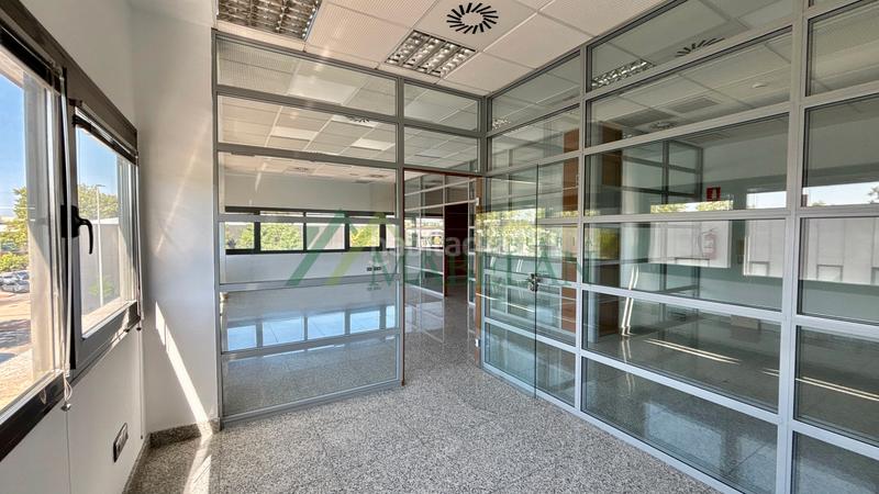 Foto 9f4a96dc-5e5f-4bdb-ba87-ce82beeb9f95. Miete büro in calle copenhague 4 in Europolis Rozas de Madrid (Las)