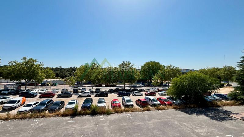 Foto f11dd1de-5b42-449b-bfbb-3f7c4bcb410b. Location bureau avec chauffage dans Europolis Rozas de Madrid (Las)