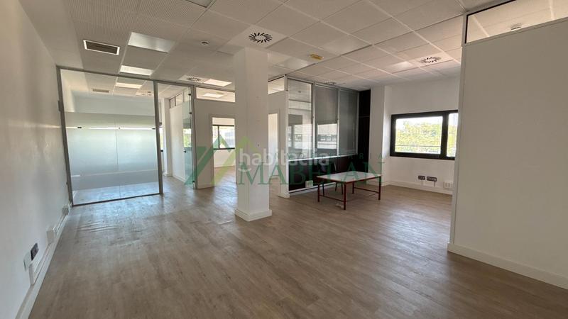 Foto f023dcfb-0c22-4716-8970-f01be456a209. Miete büro mit heizung in Europolis Rozas de Madrid (Las)