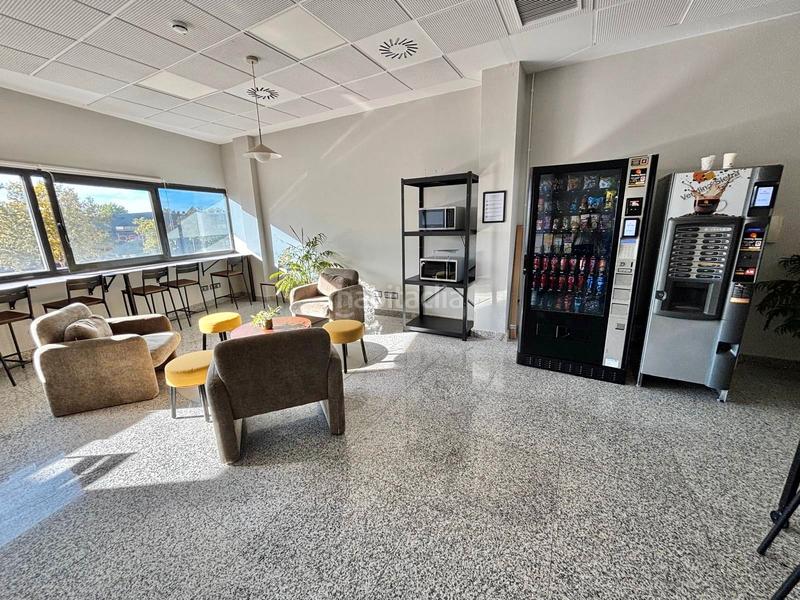 Foto 2cb013ad-9186-4e5e-92a2-476da6a3fef0. Rent office space with heating in Europolis Rozas de Madrid (Las)