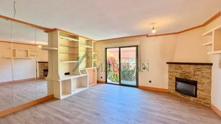 Miete Reihenhaus in Casco Antiguo. Boadilla del monte, centro residencial, chalet adosado en cuatro