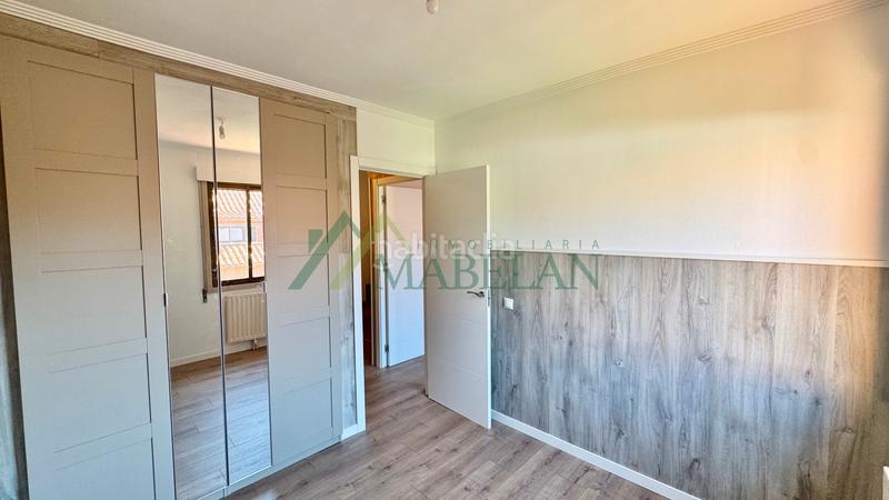 Foto cbbb3fa3-46c8-42fb-8900-82d352868c64. Affitto casa a schiera con riscaldamento parcheggio piscina in Boadilla del Monte