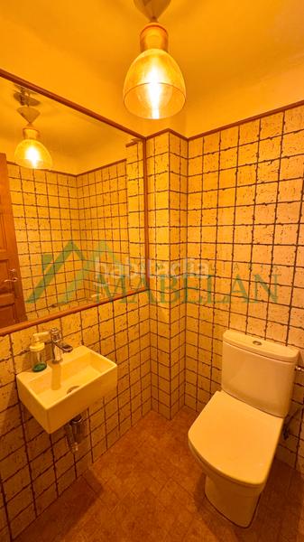 Foto 22b86603-6c92-47c0-bcd0-40b585ff7383. Location maison jumelée avec chauffage parking piscine dans Boadilla del Monte