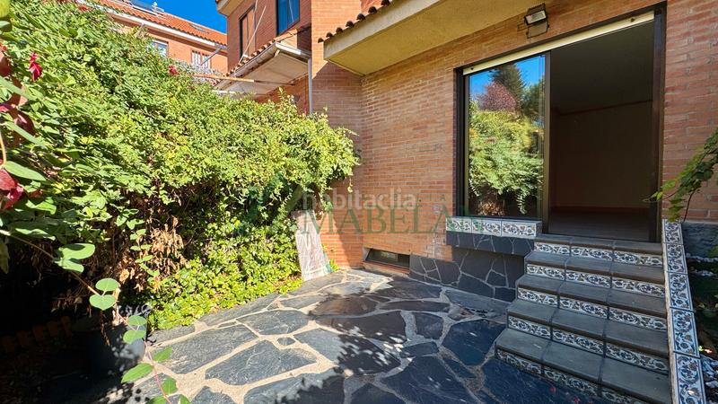 Foto 4857e50d-9c4e-4607-bcc6-bda0028b81a9. Location maison jumelée avec chauffage parking piscine dans Boadilla del Monte