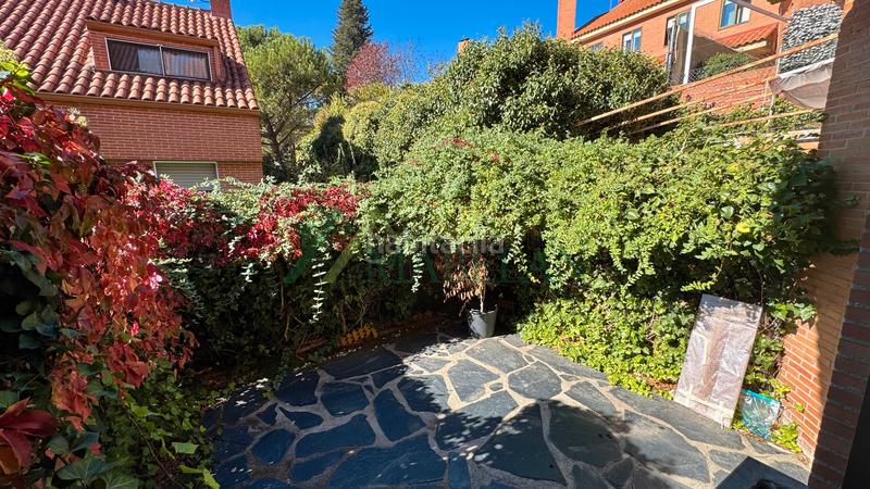 Foto 4be74a93-4c1e-49fe-9e6e-23e2b7d689a4. Location maison jumelée avec chauffage parking piscine dans Boadilla del Monte