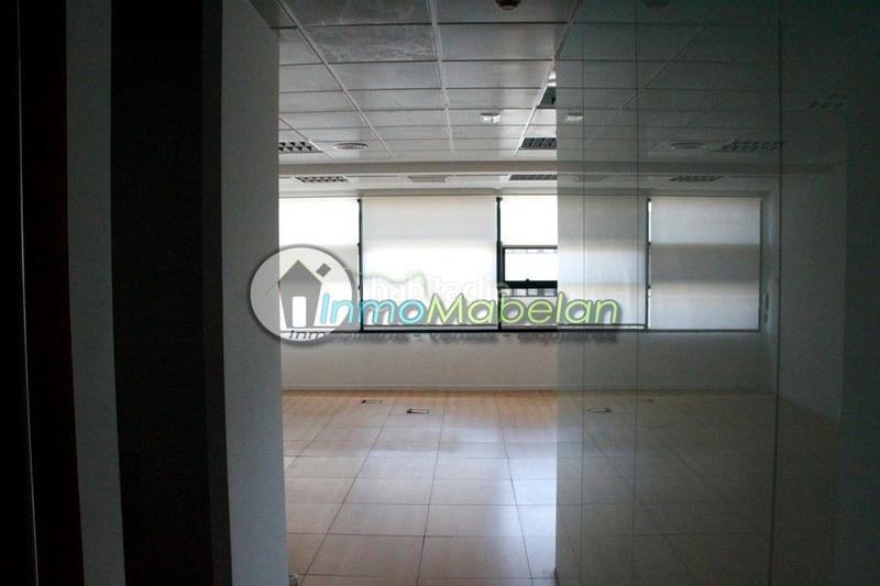 Foto 70d529fc-d2d7-4831-b789-60aac6851f4b. Location bureau avec chauffage parking dans Parque Empresarial Rozas de Madrid (Las)